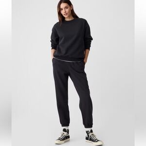 Gap factory sweatshirt